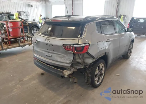 2018 Jeep Compass Limited 4X4 из США, поврежденный, VIN 3C4NJDCB1JT267028